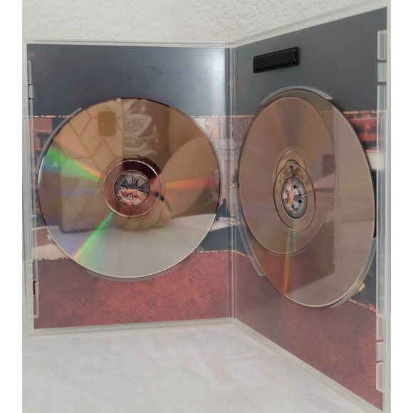 Rescue Me - The Complete First And Second Seasons (DVD, 2005-2006) 7- Discs DVD - Picture 11 of 11